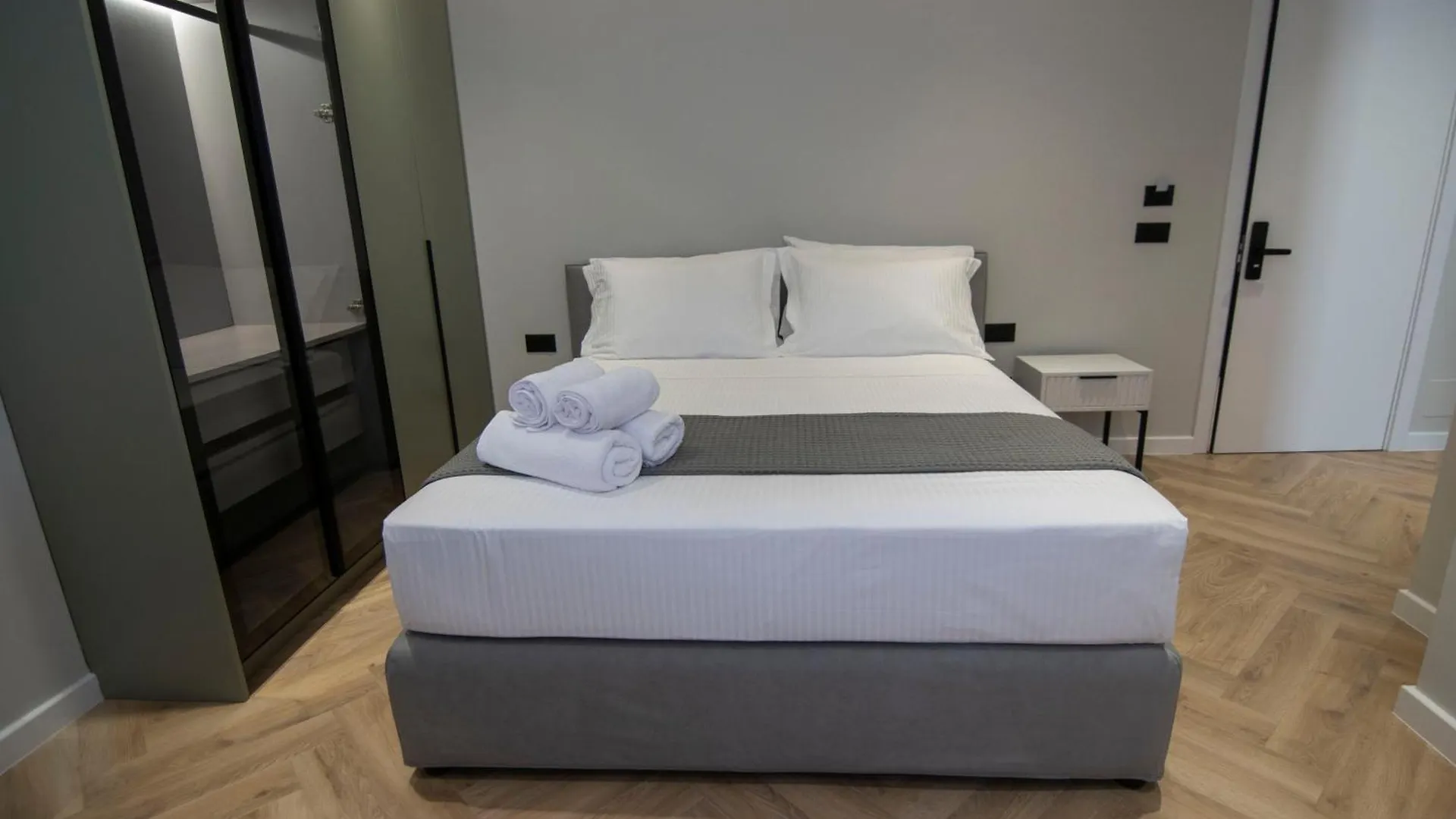 Mina Luxury Rooms Tirana