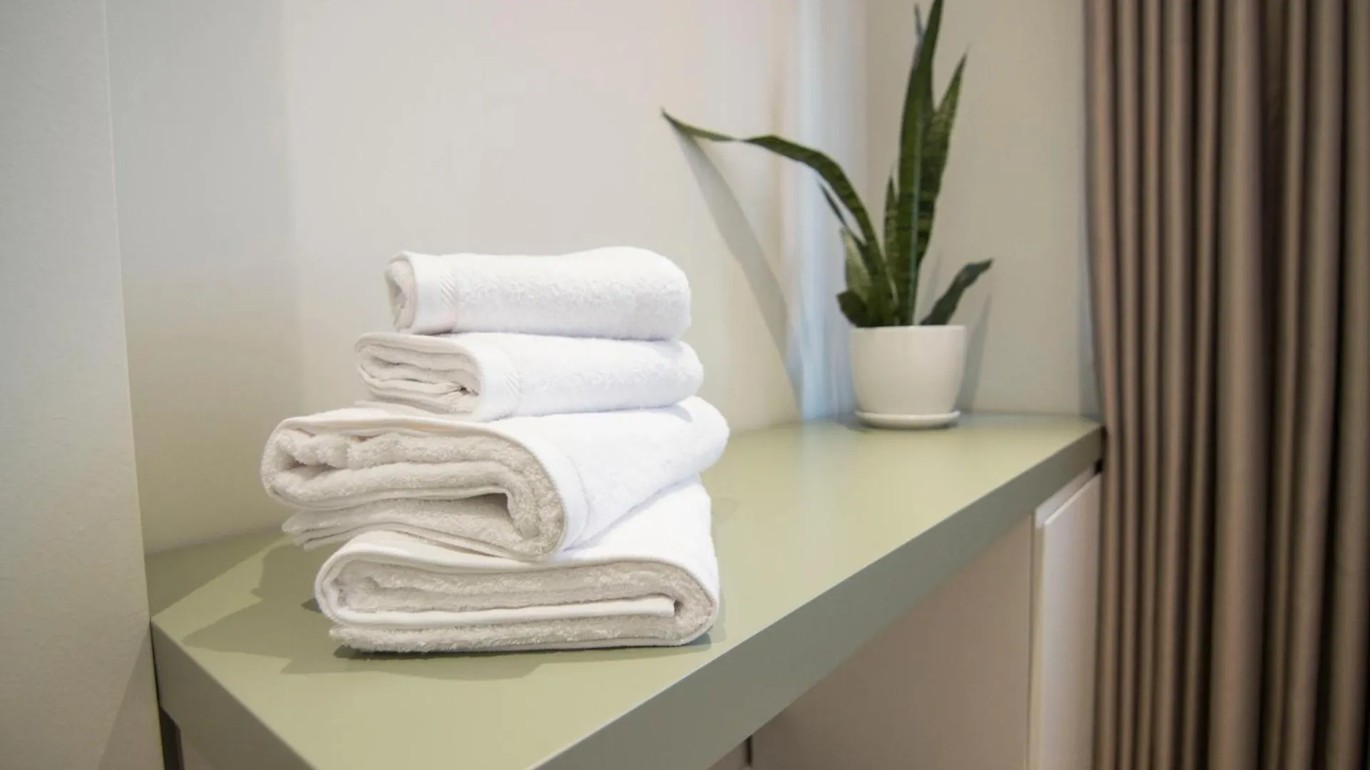 Mina Luxury Rooms Tirana 0*,