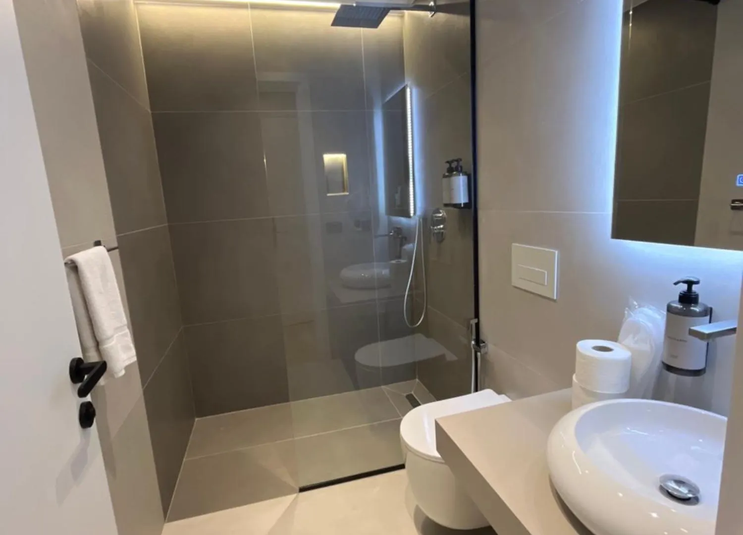 Mina Luxury Rooms Tirana