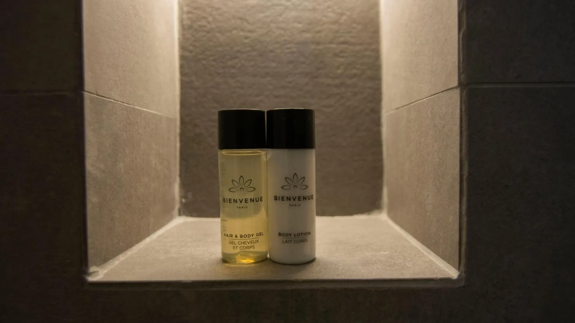 Mina Luxury Rooms ティラナ アパート